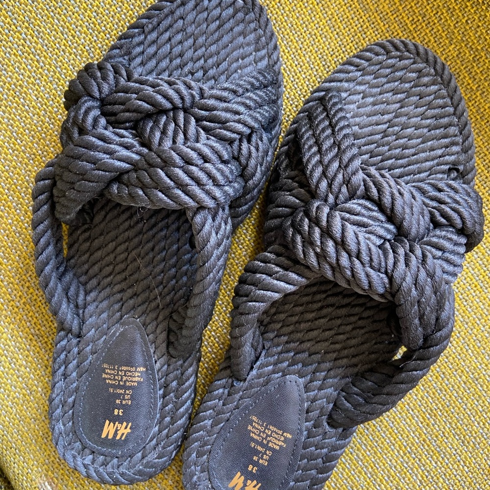 Rope sandals